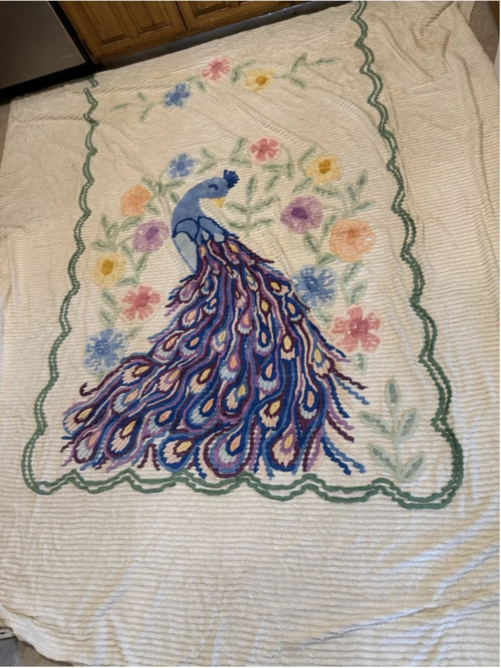 Vintage Peacock Chenille Queen/King Bedspread Blanket 85x100 Inches